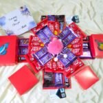 Explosion chocolate gift box 01